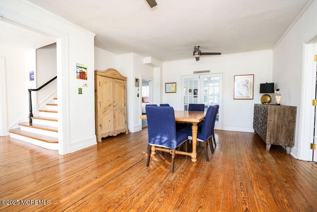 Building Photo - 17 Beach Rd