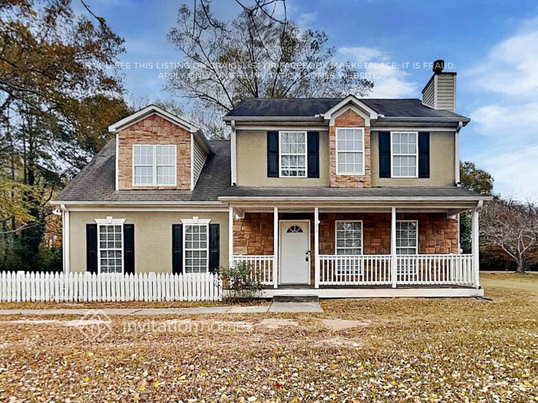 Primary Photo - 86 E Main St N