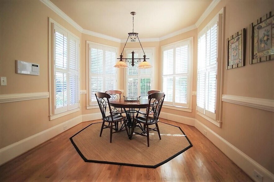 Building Photo - 1710 Sugarloaf Club Dr