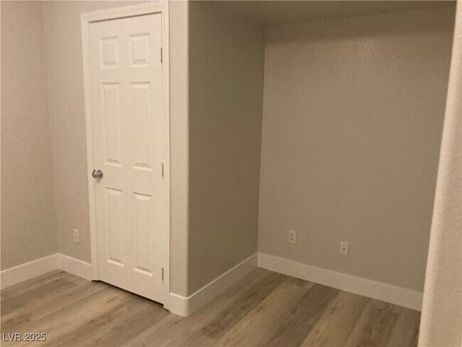 Building Photo - 9068 W Palomino Park Ct