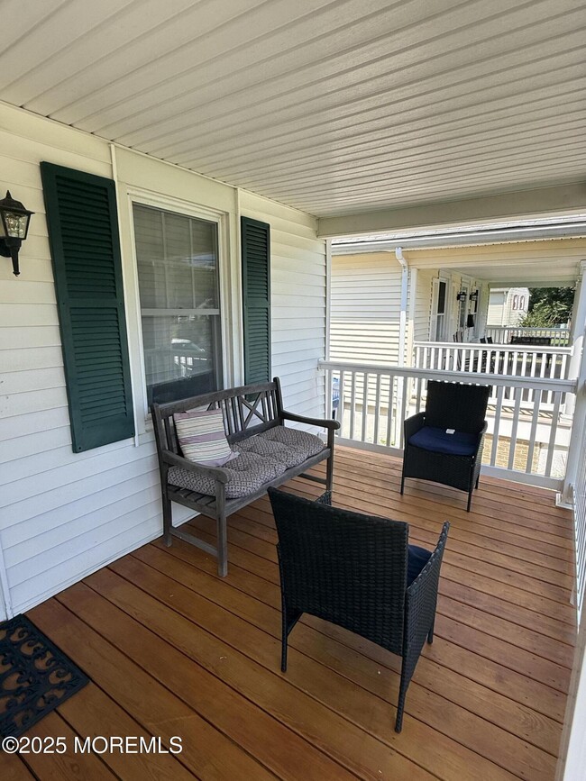 Building Photo - 34 Whalepond Rd