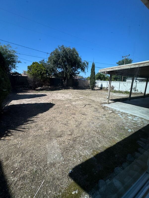 Building Photo - 17424 Seville Ct