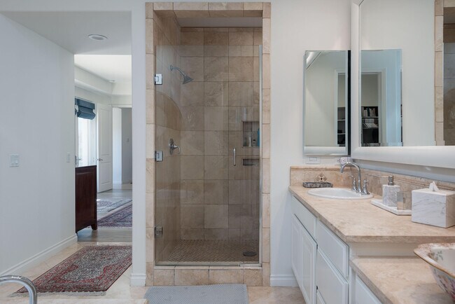 Building Photo - 1615 Savvy Ct