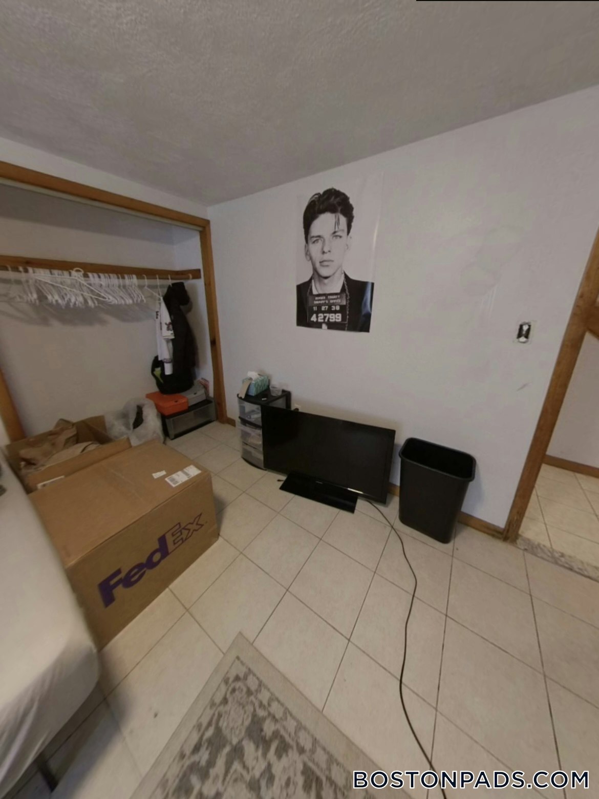 Building Photo - 159 Brown St