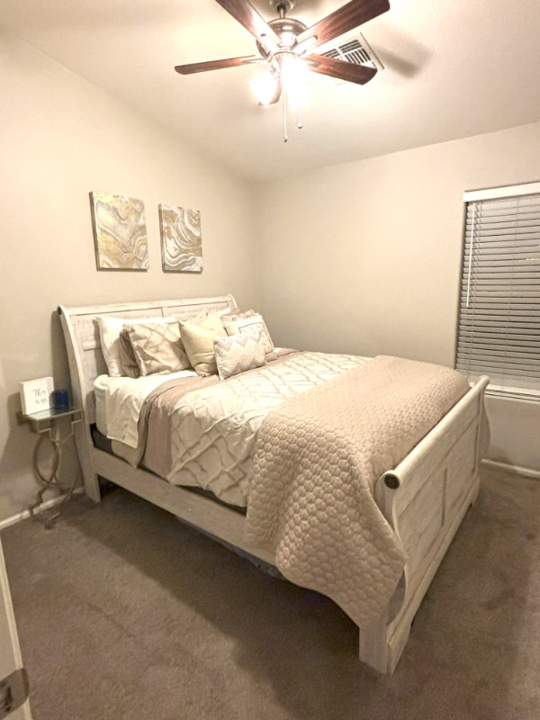 Building Photo - 9842 W Salter Dr