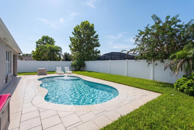 Building Photo - 2751 Star Coral Ln