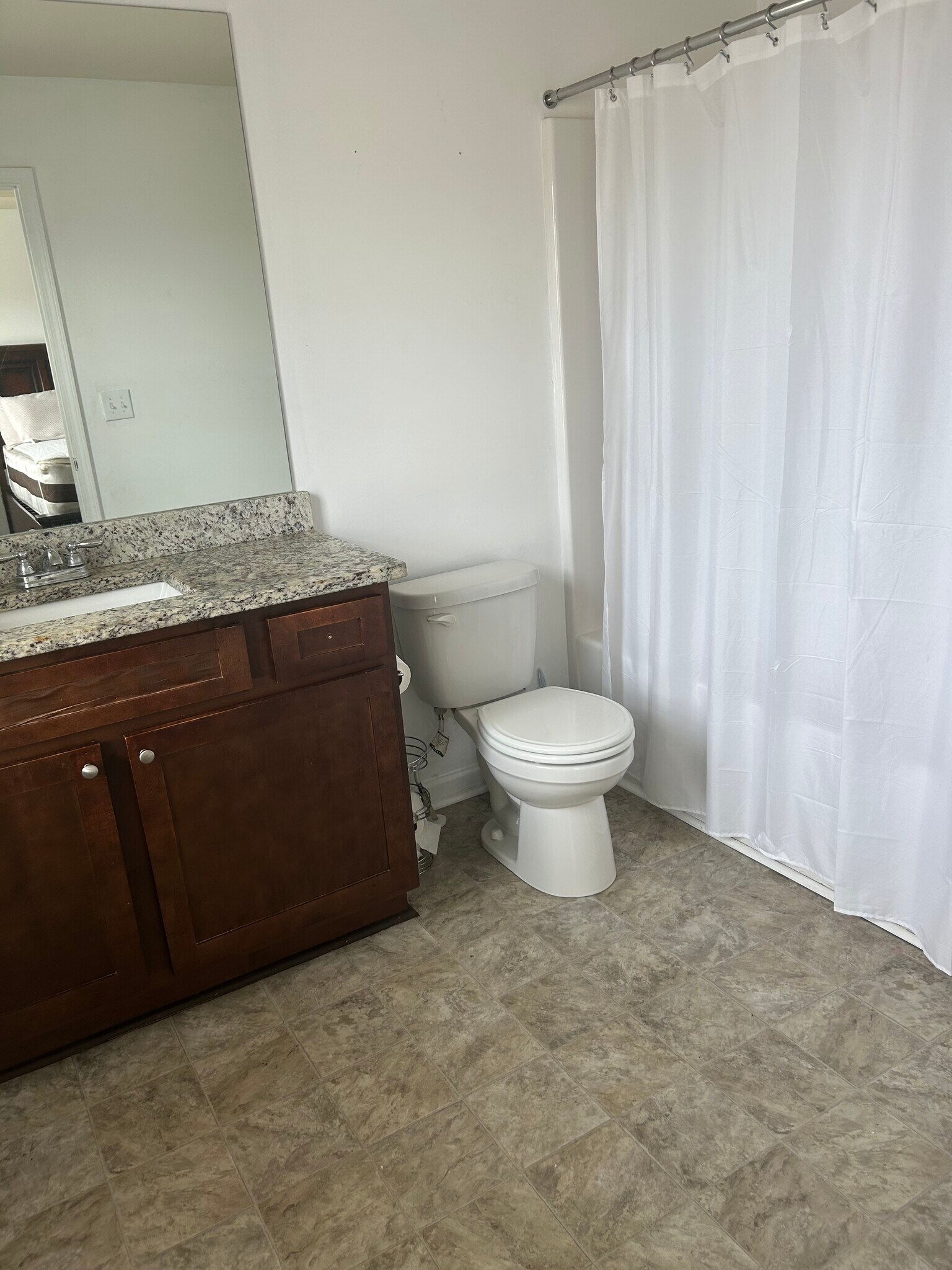 Building Photo - 5914 Cassie Dr