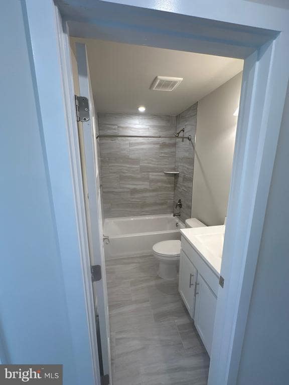 Building Photo - 29 Trotting Rd