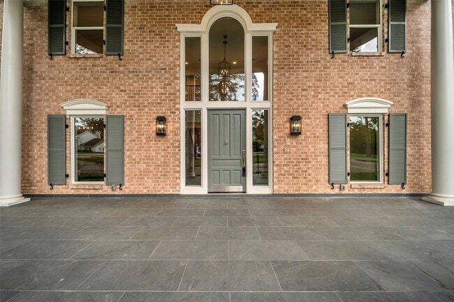 Building Photo - 11314 Williamsburg Dr