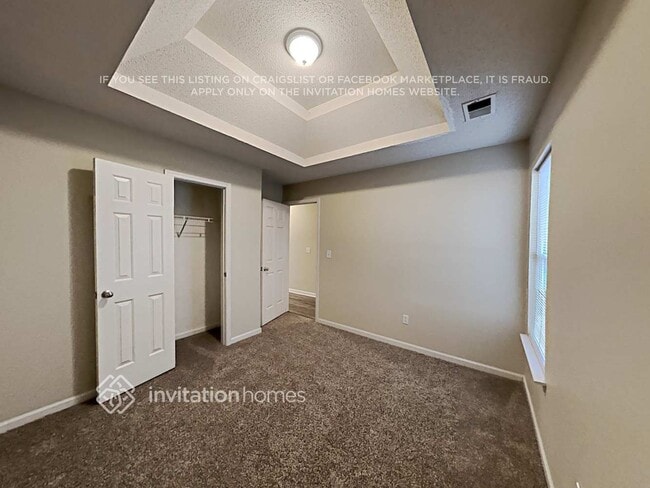 Building Photo - 181 Edison Dr