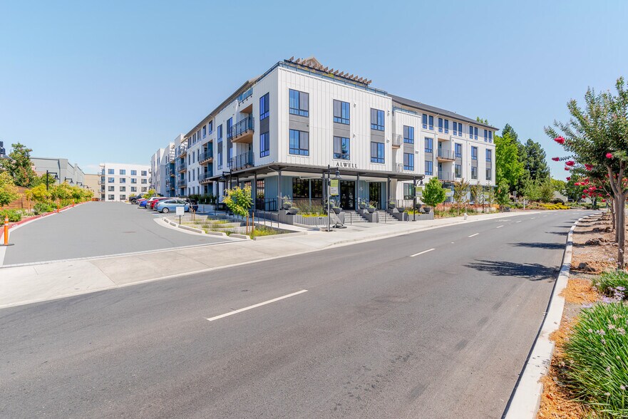 Building Photo - 85 Cleaveland Rd