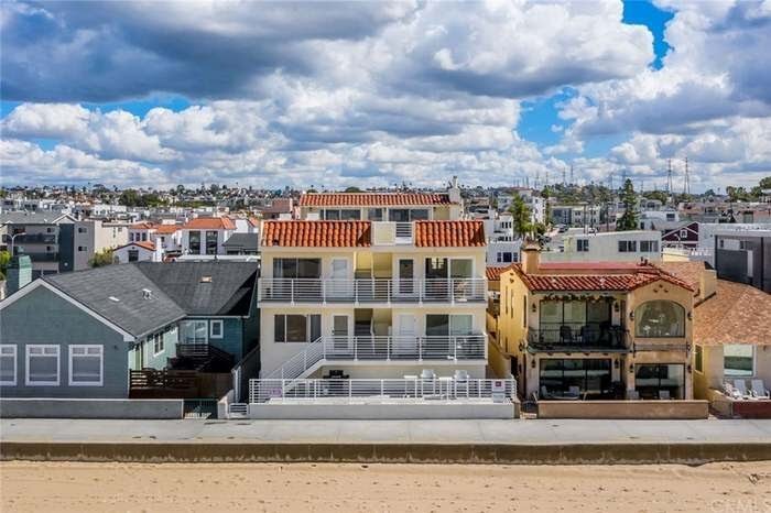 Building Photo - 72 The Strand