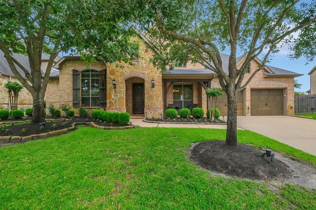 Building Photo - 2810 Red Maple Dr