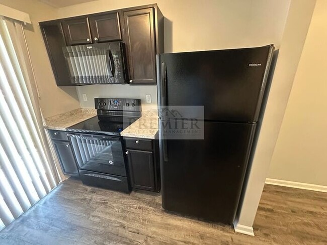 Building Photo - 9314 Reeder Dr