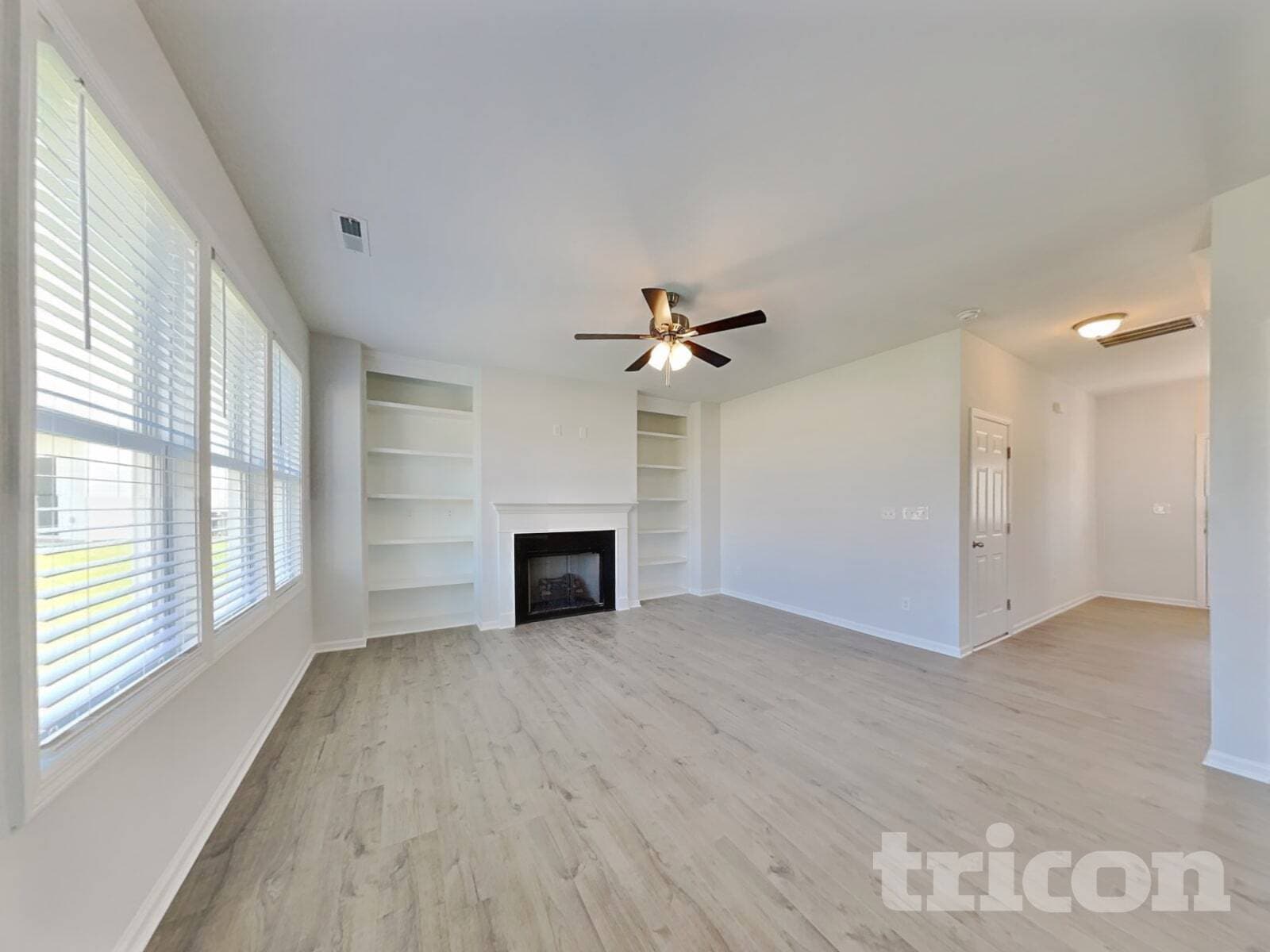 Building Photo - 258 Sturgeon St