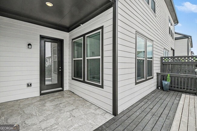 Building Photo - 4768 Highside Way SE