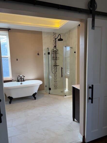 Building Photo - 501 Russell St