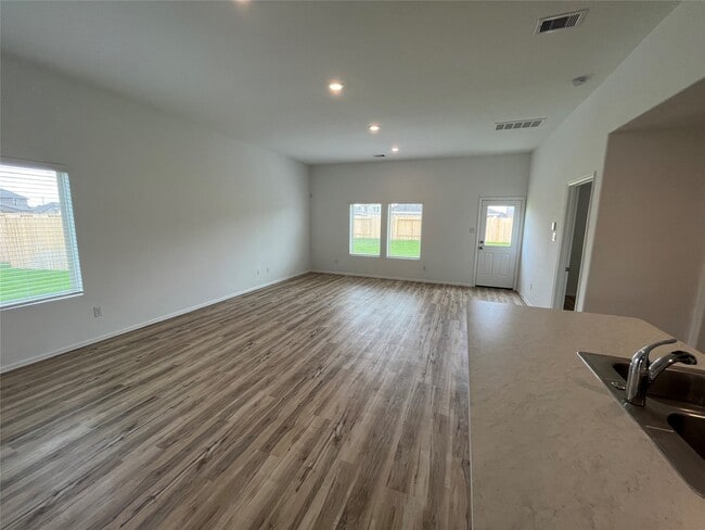 Building Photo - 3415 Flower Brooke Ct