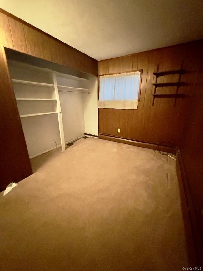 Building Photo - 107 Ball Park Ln