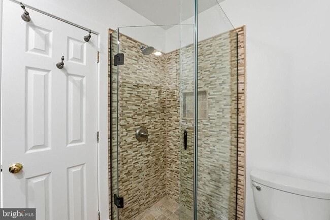 Building Photo - 5149 MacArthur Blvd NW