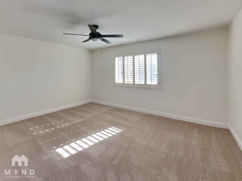 Building Photo - 4547 E San Gabriel Ave