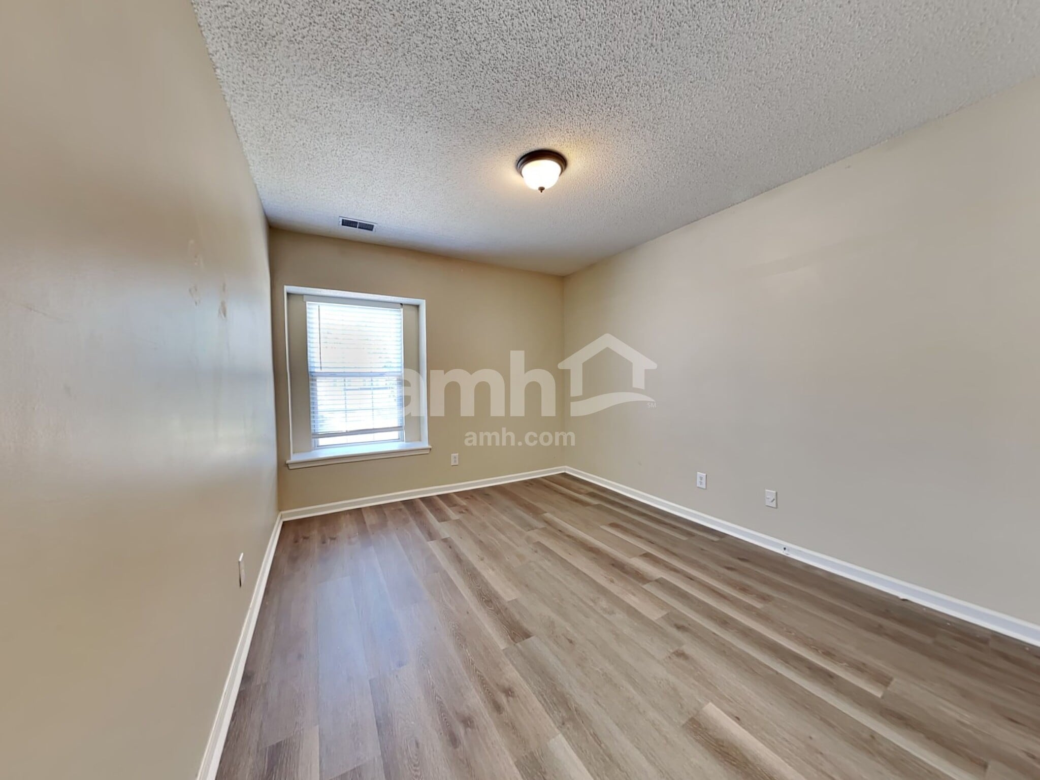 Building Photo - 186 Chemistry Cir