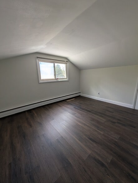 Building Photo - 15 N Forge Manor Dr
