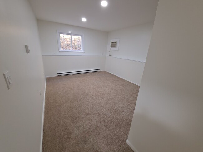 Building Photo - 101 South St