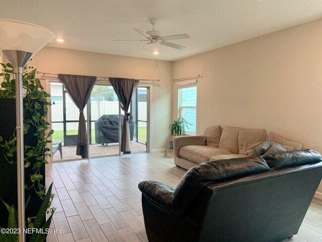 Building Photo - 6422 Longleaf Branch Dr
