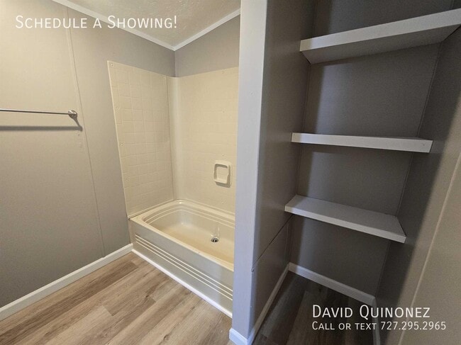 Building Photo - 252 S Blackwood Dr
