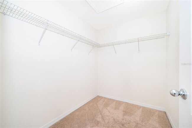 Building Photo - 4806 Riverwalk Dr