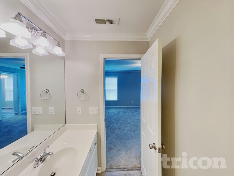 Building Photo - 3871 Range Crest Ct