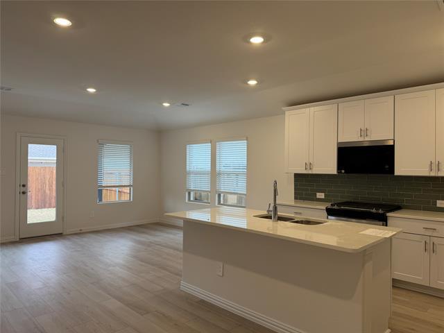 Building Photo - 804 Edgehurst Dr