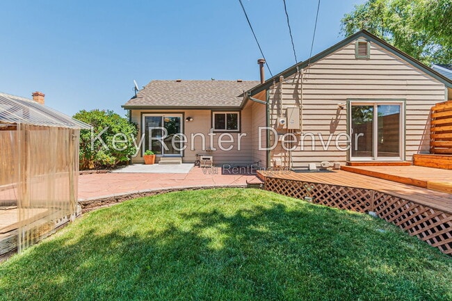 Building Photo - 4423 S Elati St