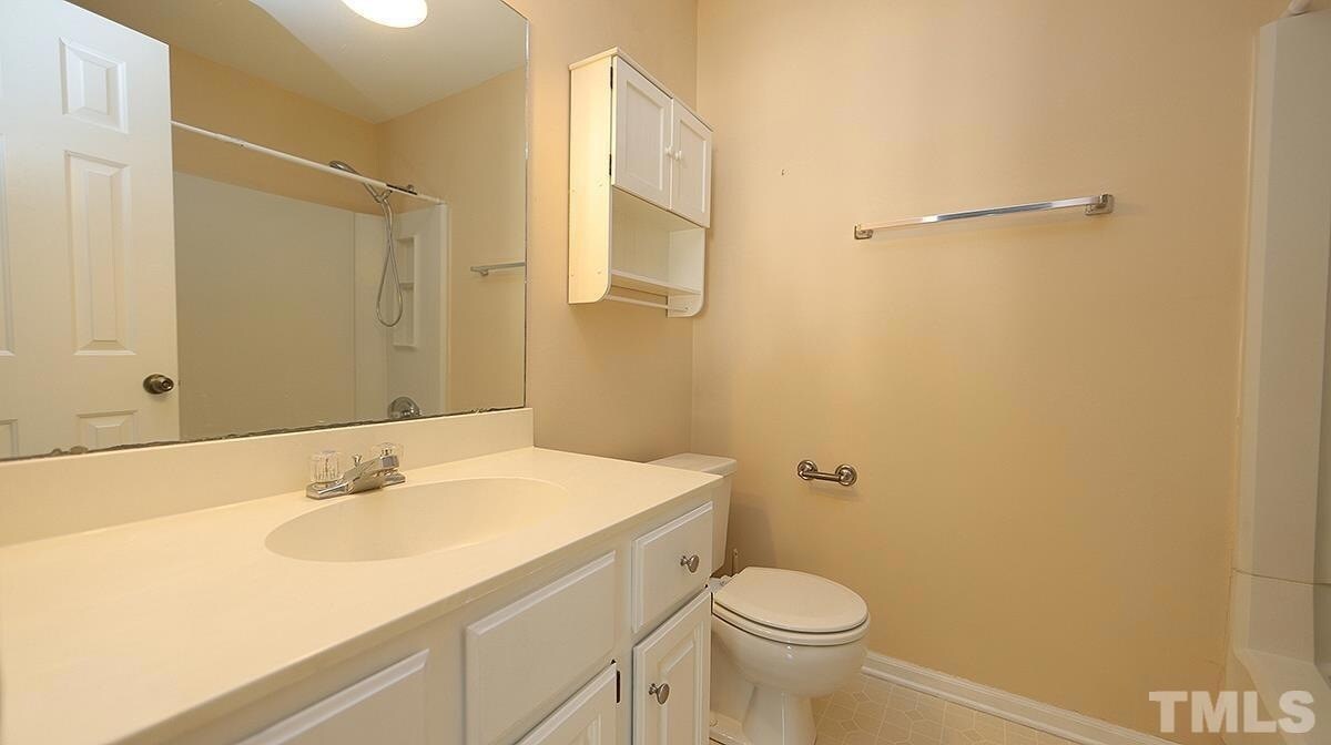 Bathroom in Master Bedroom - 5414 Sharpe Dr