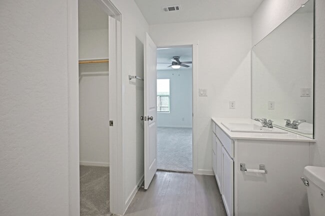 Building Photo - 14609 Mudstone Pl