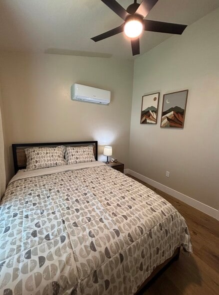 Building Photo - 5929 E Dayton Ave