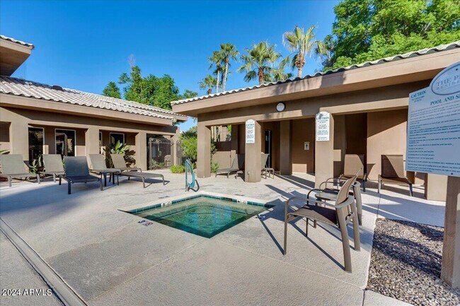 Building Photo - 7009 E Acoma Dr