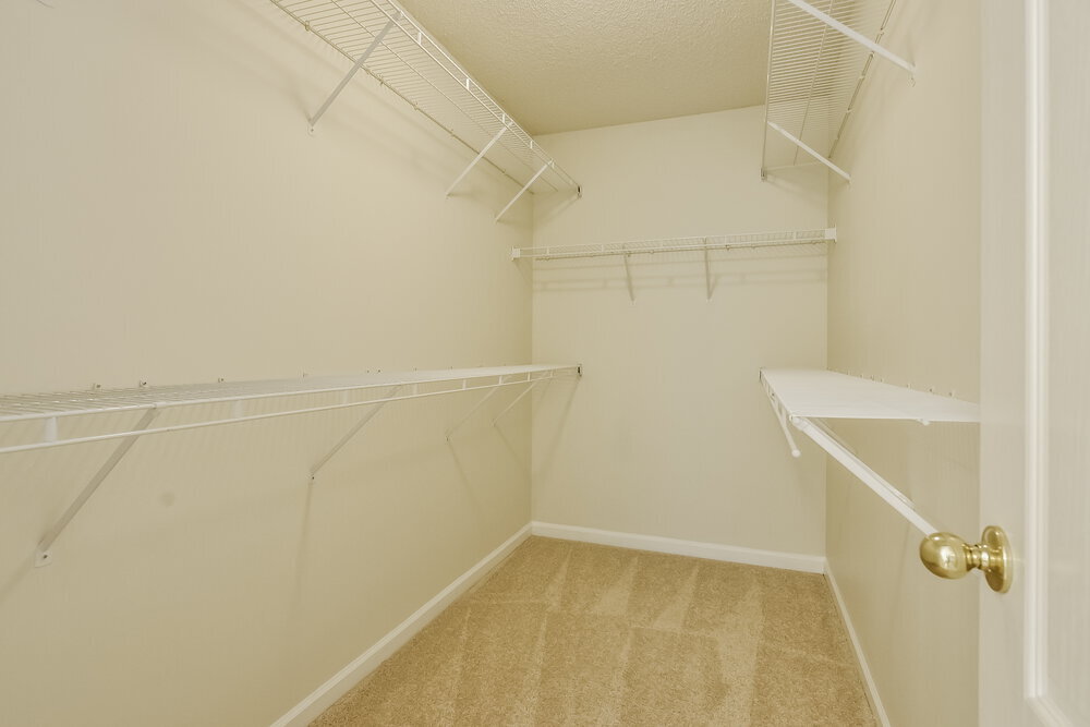 Building Photo - 225 Honeywell Way