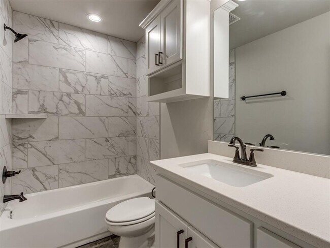 Building Photo - 479 Cherrybark Dr