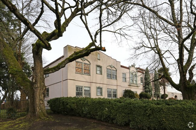 Del Rey Apartments - Portland, OR | Apartment Finder