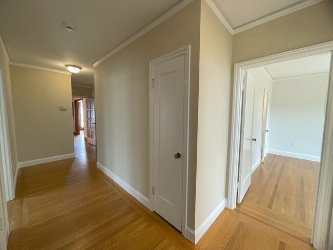 Building Photo - 2717 34th Ave