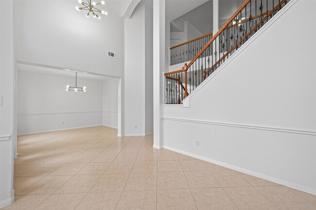 Building Photo - 8703 Silver Lure Dr