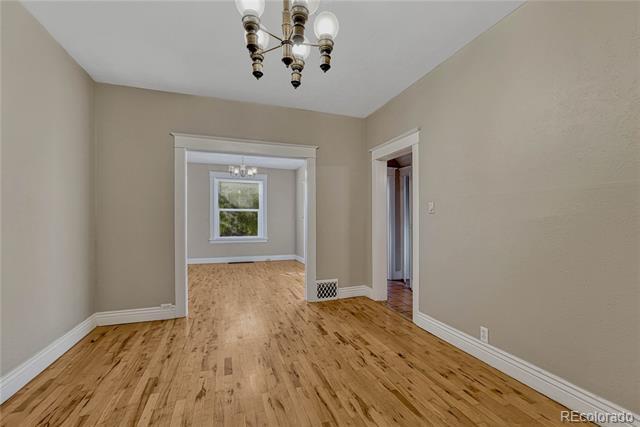 Building Photo - 468 Corona St