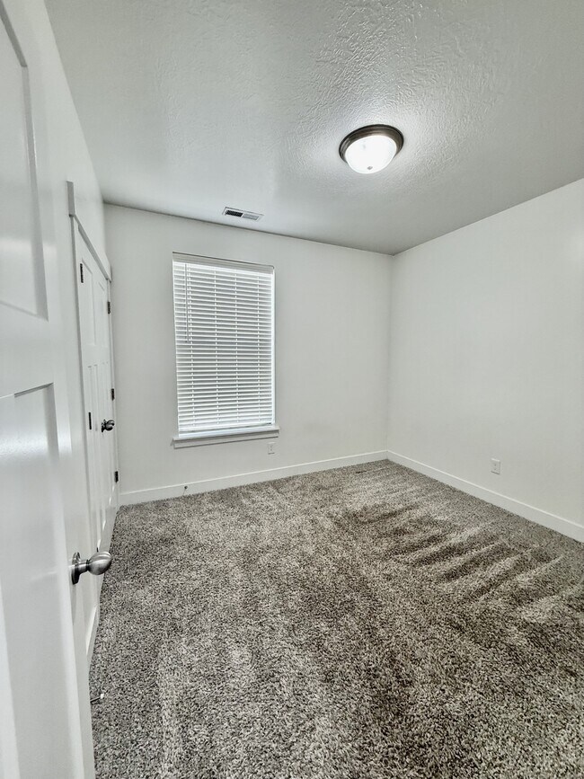 Building Photo - 1809 W Terra Vista Ln