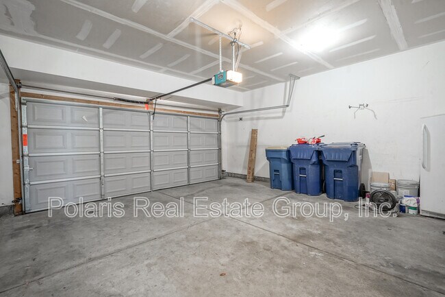 Building Photo - 4084 Weston Pointe Dr