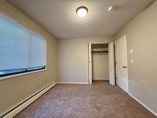 Bedroom 2 - 2808 Iris Dr