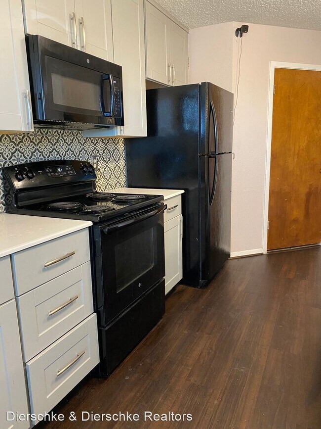 Building Photo - 3 br, 2 bath House - 3520 Juanita