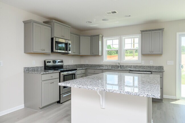 Building Photo - Elegant 4 Bedroom, 2 Bathroom Home with Modern Finishes & Open-Concept Living $2,150/mo rent