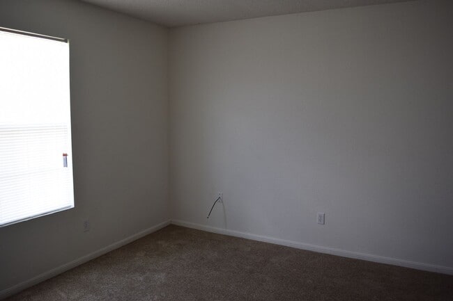 Building Photo - 4307 Janelle Dr